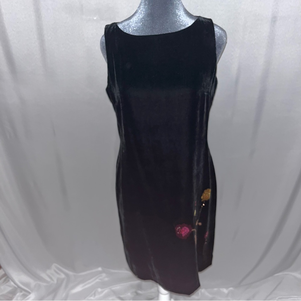 Black Velvet Sleeveless Dress with Intricate Beaded Flower Design